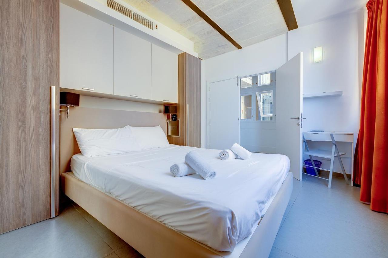 Luxurious 2Br Apartment In バレッタ エクステリア 写真